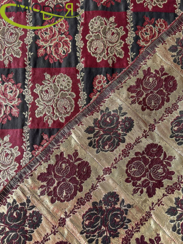 Жаккард бордовый квадраты фото 2